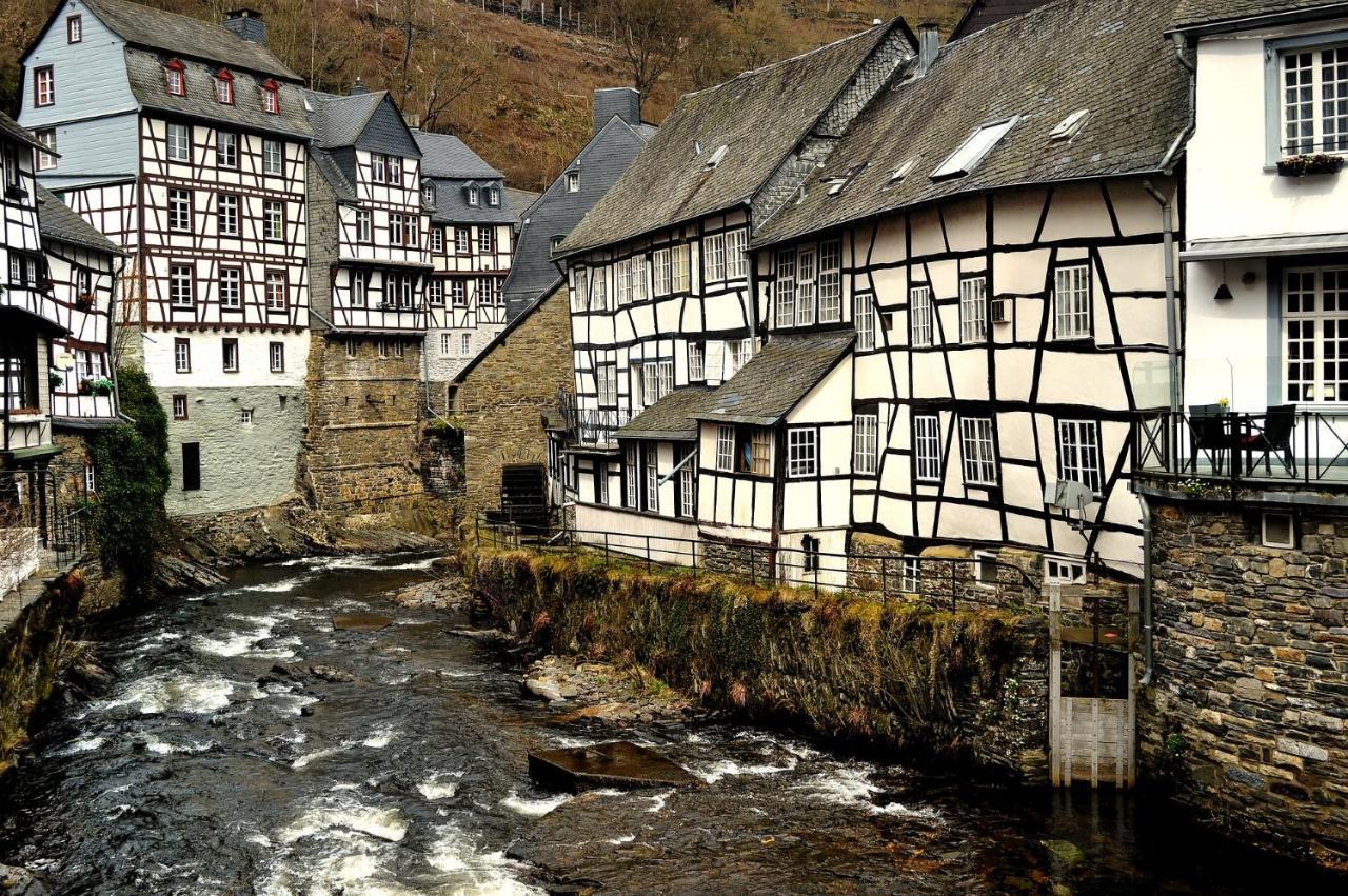 Ferienhaus Kirschbluete モンシャウ エクステリア 写真